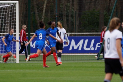 Malard avait donné l'avantage aux Françaises Malard avait donné l'avantage aux Françaises