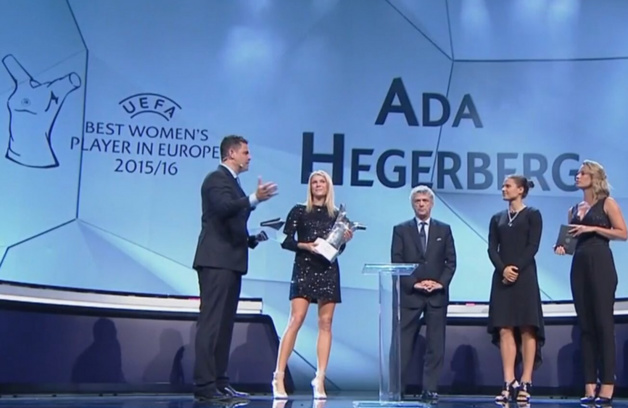 Meilleure joueuse UEFA - Ada HEGERBERG remporte le trophée Meilleure joueuse UEFA - Ada HEGERBERG remporte le trophée