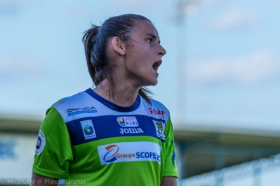 Cindy Perrault arrive de Lyon Cindy Perrault arrive de Lyon