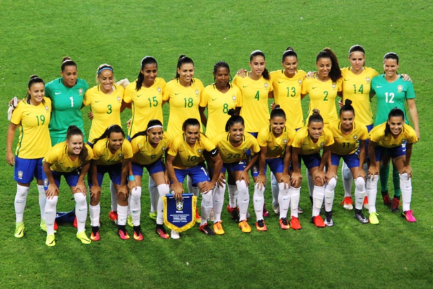 Le groupe brésilien (photo Sébastien Duret)