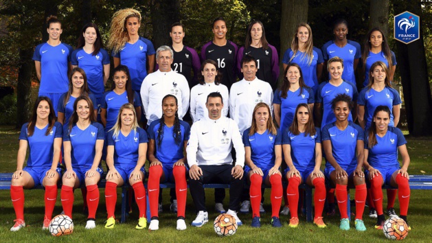 Bleues - La photo officielle 2016-2017 Bleues - La photo officielle 2016-2017