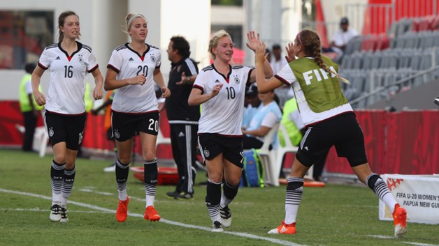 Les Allemandes prennent les devants (photo FIFA.com) Les Allemandes prennent les devants (photo FIFA.com)