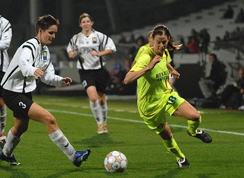 Intenable Schelin qui aura déboussolé la défense autrichienne (photo : D. Dupont/foot69)