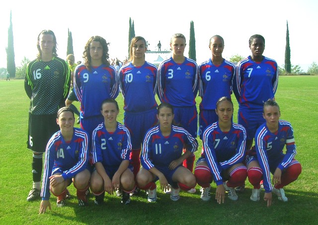 La sélection 17 ans reçue cinq sur cinq La sélection 17 ans reçue cinq sur cinq