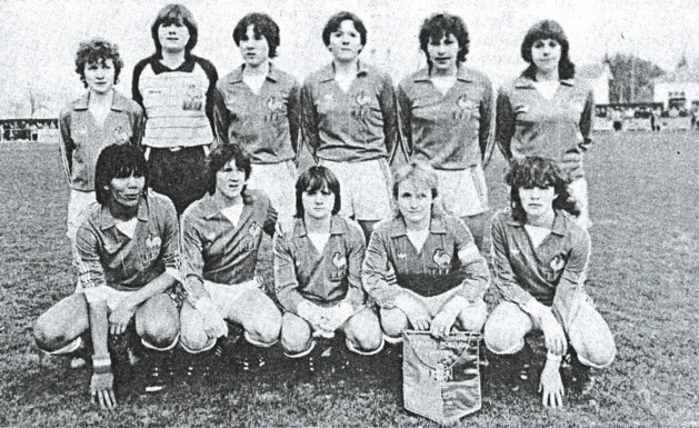 Le onze face au Portugal, à Pauillac : Paulhac, Colombier, Ryckeboer, Loisel, Constantin, Plantegenet-Annequin ; Sidibe, Musset, Rimbault, Wolf, Saunier Le onze face au Portugal, à Pauillac : Paulhac, Colombier, Ryckeboer, Loisel, Constantin, Plantegenet-Annequin ; Sidibe, Musset, Rimbault, Wolf, Saunier