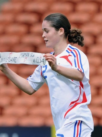 Marine Augis aura été la seule buteuse tricolore (foto-net/fifa.com) Marine Augis aura été la seule buteuse tricolore (foto-net/fifa.com)