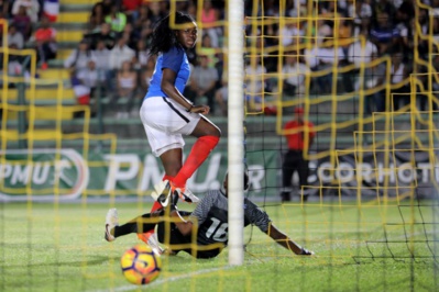 La patte de Mbock, auteur de ses deux premiers buts en A (photo Sanogo/AFP) La patte de Mbock, auteur de ses deux premiers buts en A (photo Sanogo/AFP)