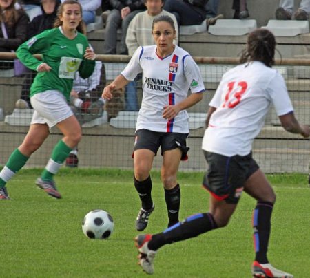Un quintuplé pour Brétigny et l'OL s'impose 8-0 (photo : Van Gol) Un quintuplé pour Brétigny et l'OL s'impose 8-0 (photo : Van Gol)