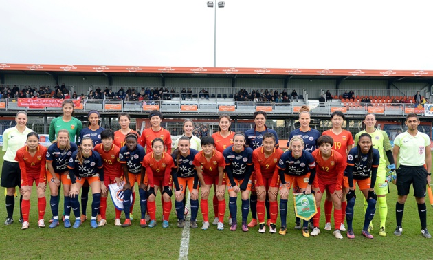 Les équipes avant Montpellier - Chine (photo MHSC) Les équipes avant Montpellier - Chine (photo MHSC)