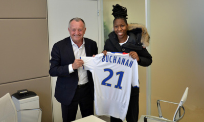 Aulas et Buchanan lors de la signature de la Canadienne (photo OL)