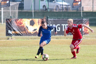 Lavaud a inscrit le premier but Lavaud a inscrit le premier but