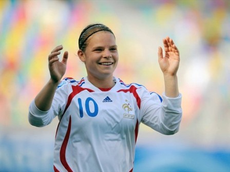 Eugénie Le Sommer (foto-net) Eugénie Le Sommer (foto-net)