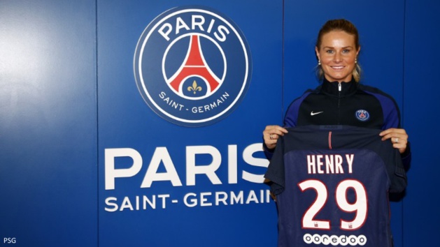 Amandine Henry lors de sa présentation (photo PSG)