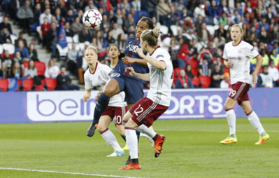 Delie sur le premier but (photo PSG.fr) Delie sur le premier but (photo PSG.fr)