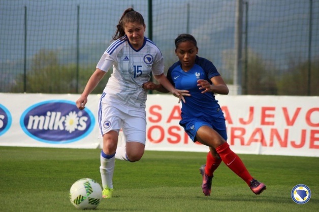 Morroni tente de déborder (photo NFSBIH) Morroni tente de déborder (photo NFSBIH)