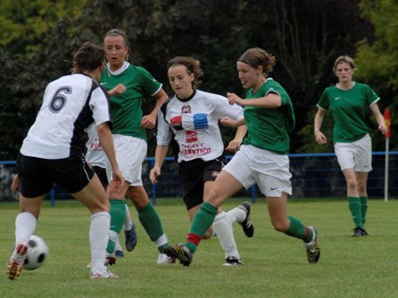 Hénin - Juvisy lors du match aller (photo : D. Dujardin)