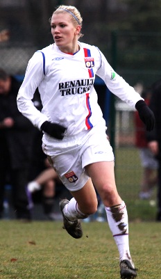 Lara Dickenmann a fait ses débuts en D1 (photo : Van Gol)