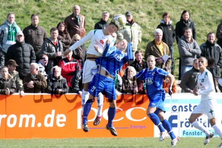 Duel lors de Duisburg - Turbine Potsdam (photo : N. Jehnich)