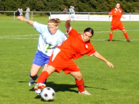 Rey et Soyaux en difficulté au classement (photo : B. Deroualle)