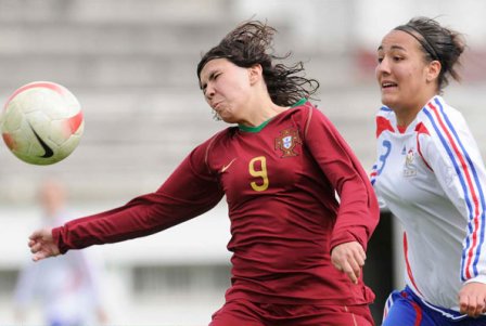 Ana Borges et Gadea à la lutte (photo : fpf.pt) Ana Borges et Gadea à la lutte (photo : fpf.pt)