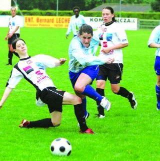 Soyaux et Bilbault battues par Juvisy en difficulté (photo : CL) Soyaux et Bilbault battues par Juvisy en difficulté (photo : CL)