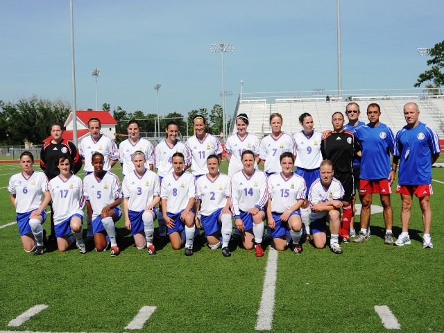 Les militaires disposent du Canada (5-1)