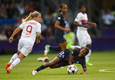 Formiga et l'équipe parisienne ont bien résisté face à l'OL de Le Sommer Formiga et l'équipe parisienne ont bien résisté face à l'OL de Le Sommer