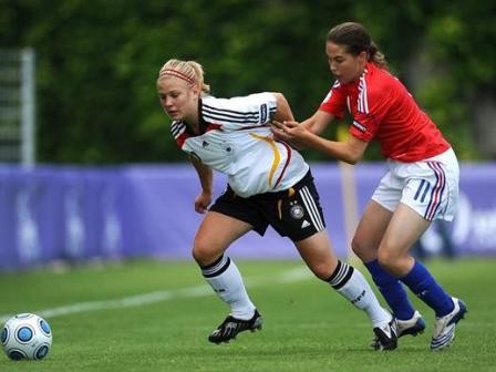 Maier et Solanet (photo : uefa.com)