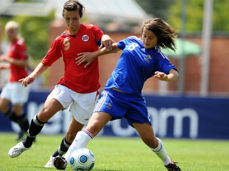 Maeva Clemaron (photo : uefa.com) Maeva Clemaron (photo : uefa.com)