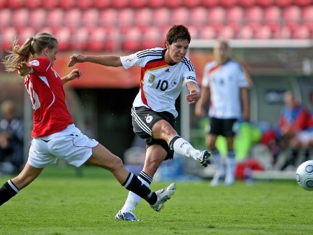 Bresonik première buteuse allemande (photo : dfb.de)