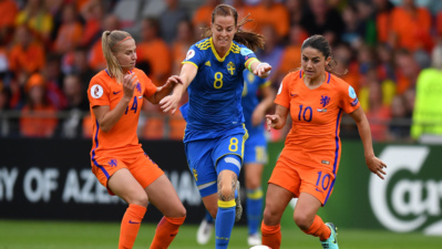 Schelin n'a pas réussi à s'extirper de la défense locale Schelin n'a pas réussi à s'extirper de la défense locale