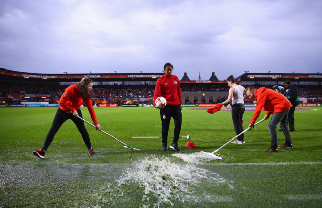 #WEURO2017 - ALLEMAGNE - DANEMARK reporté à dimanche (12h00) #WEURO2017 - ALLEMAGNE - DANEMARK reporté à dimanche (12h00)