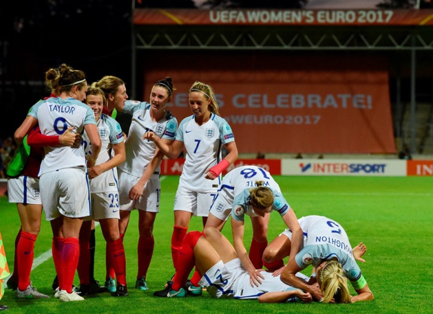 Les Anglaises continuent l'aventure grâce à Taylor (photo UEFA.com)