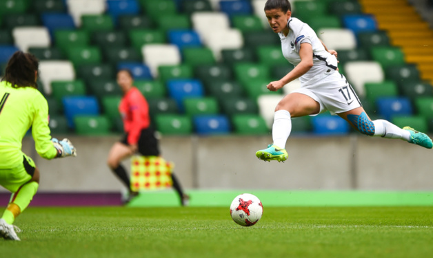 Bourdieu a signé un triplé vendredi dernier face à l'Italie (photo UEFA.com) Bourdieu a signé un triplé vendredi dernier face à l'Italie (photo UEFA.com)