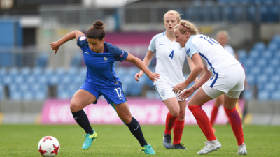 Bourdieu retrouve le rythme en sélection après une longue blessure (photo UEFA.com) Bourdieu retrouve le rythme en sélection après une longue blessure (photo UEFA.com)