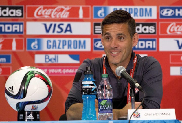 Herdman reste au Canada mais pour les équipes masculines Herdman reste au Canada mais pour les équipes masculines