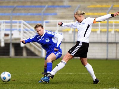Le Sommer n'a pas trouvé la faille dans la défense juvisienne (photo : Cyril Frionnet/Media 22) Le Sommer n'a pas trouvé la faille dans la défense juvisienne (photo : Cyril Frionnet/Media 22)