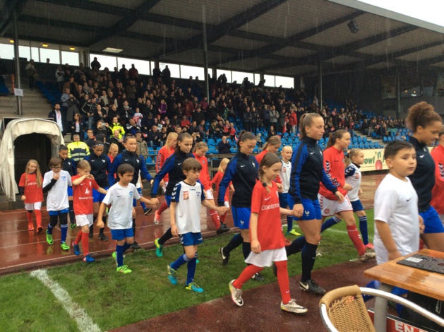 U17 (Tour Elite) - Objectif Euro pour les Bleuettes en attendant plus... U17 (Tour Elite) - Objectif Euro pour les Bleuettes en attendant plus...