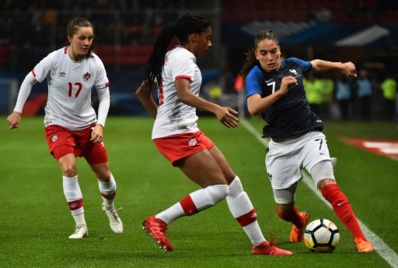 Majri face à Lawrence Majri face à Lawrence