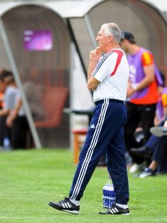 (photos : uefa.com) (photos : uefa.com)