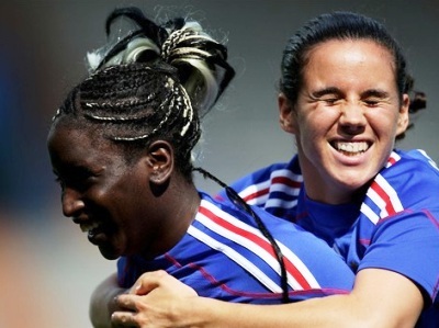 Marina Makanza libère la France (photo : fifa.com) Marina Makanza libère la France (photo : fifa.com)