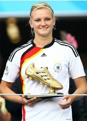 Alexandra Popp élue meilleure joueuse et buteuse de cette Coupe du Monde féminine U20 (crédit photo Fifa.com)