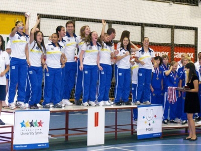 Le Brésil remporte le titre mondial Le Brésil remporte le titre mondial