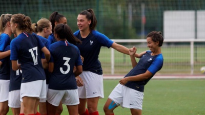 Zamanian fête son but (photo Sébastien Duret) Zamanian fête son but (photo Sébastien Duret)