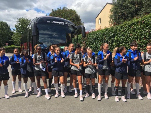 Les Bleuettes ont rallié Clairefontaine à Ploërmel en car (photo FFF) Les Bleuettes ont rallié Clairefontaine à Ploërmel en car (photo FFF)