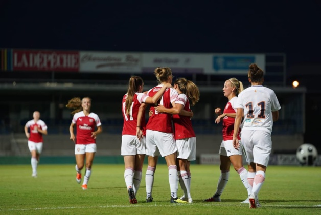 photo Arsenal WFC photo Arsenal WFC