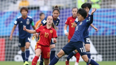 Oroz et Takarada (photo FIFA.com) Oroz et Takarada (photo FIFA.com)