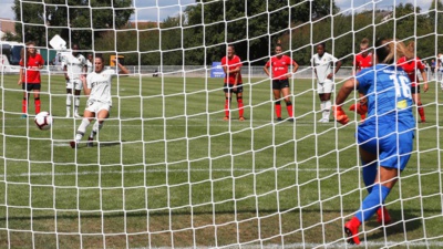 Le penalty réussi par Périsset (photo PSG.fr)