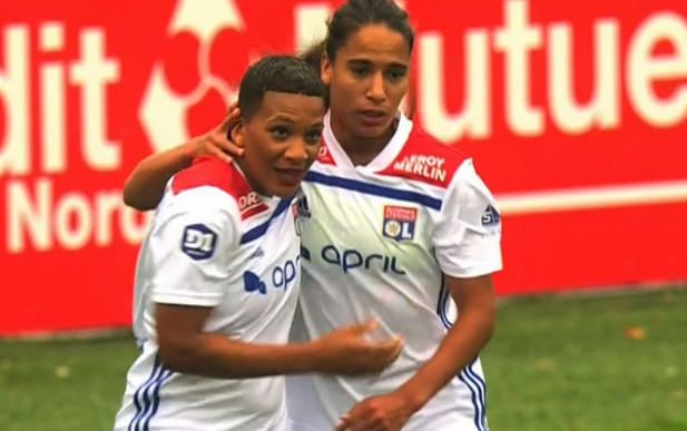 Van de Sanden et Majri, buteuses et passeuses ce dimanche pour la reprise (capture image C+ Sport) Van de Sanden et Majri, buteuses et passeuses ce dimanche pour la reprise (capture image C+ Sport)