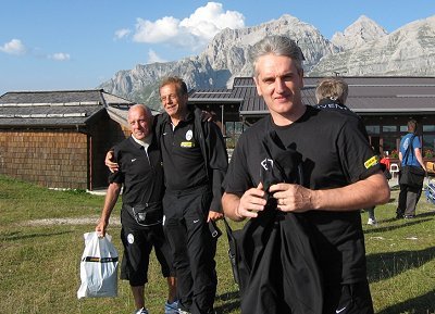 Dans les Dolomites, Fiat a mis un chalet à la disposition de la Juve où se déroule toutes les préparations d'avant saison.